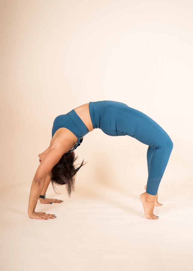 Jyoti-Yoga7110